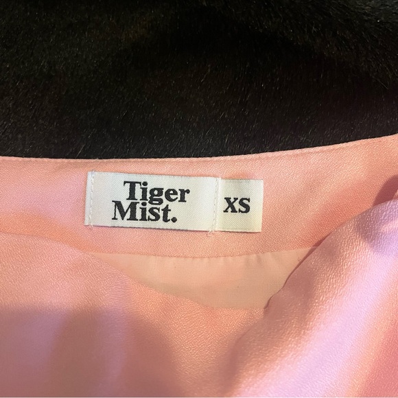 Tiger Mist Pink Mini Skirt - Picture 4 of 4